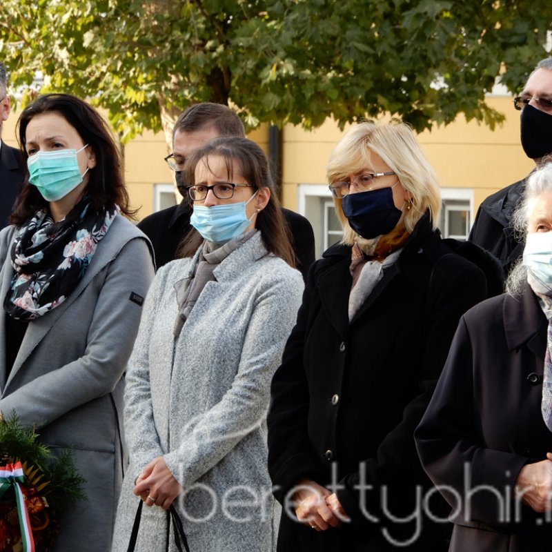 Az '56-os forradalomra emlékeztünk 22